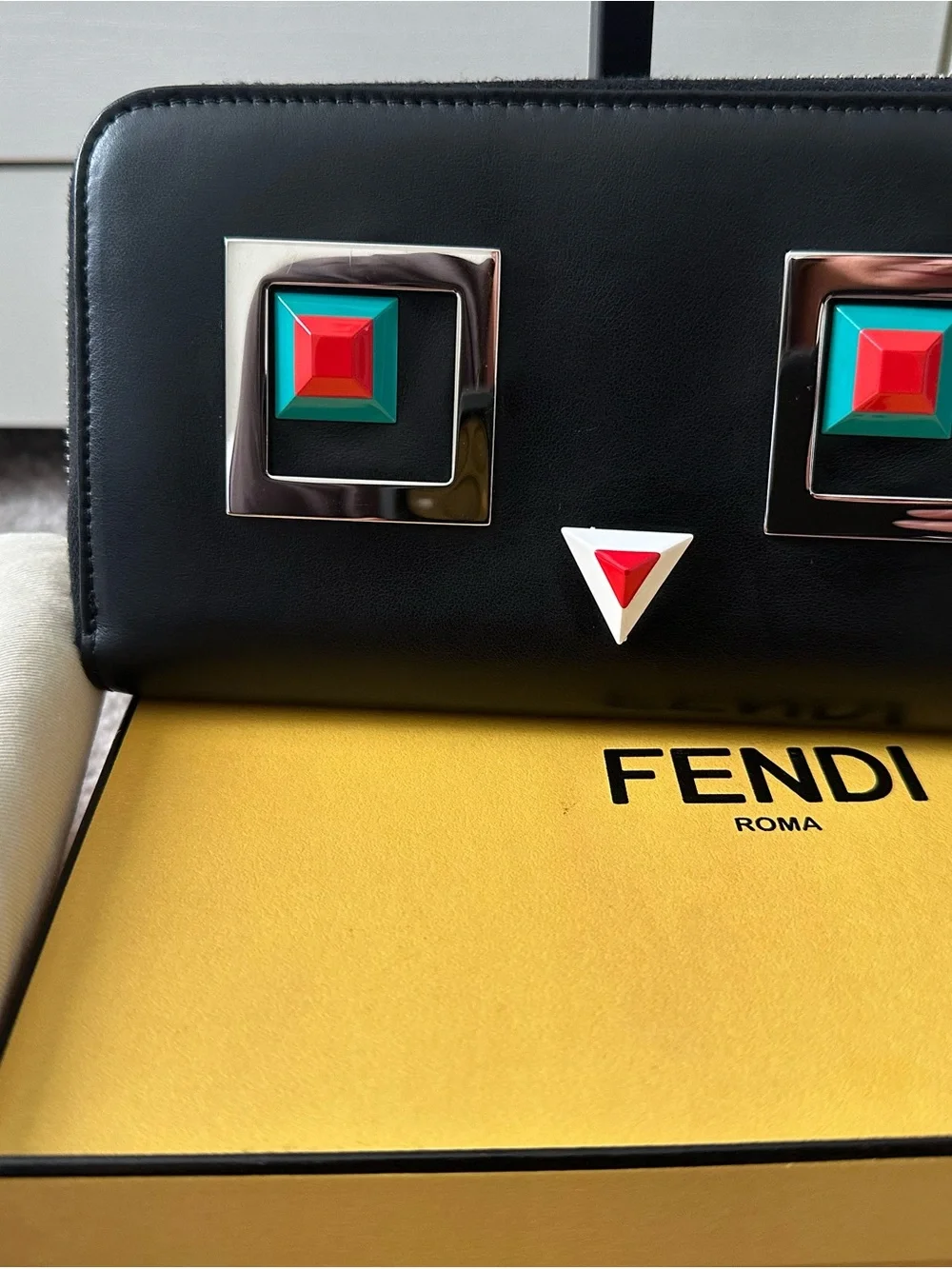 Fendi Hypnoteyes Black Leather Zip Around Wallet